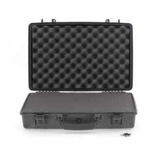 Peli Case 1490 mit Schaum, schwarz